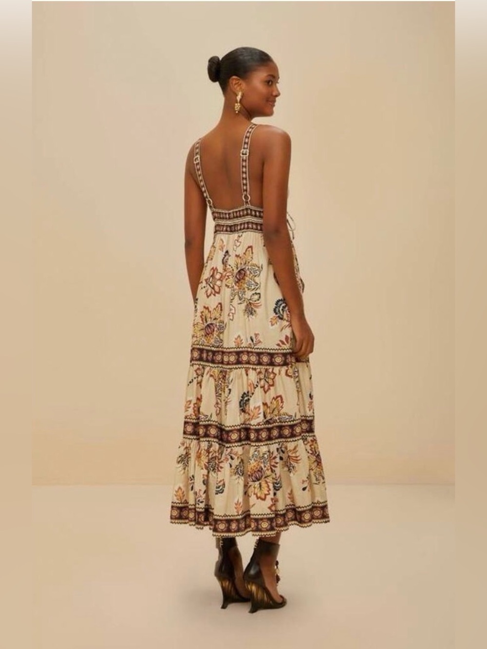 NWT Farm Rio Aura Floral Sand Midi Dress - Size M - Picture 3 of 7